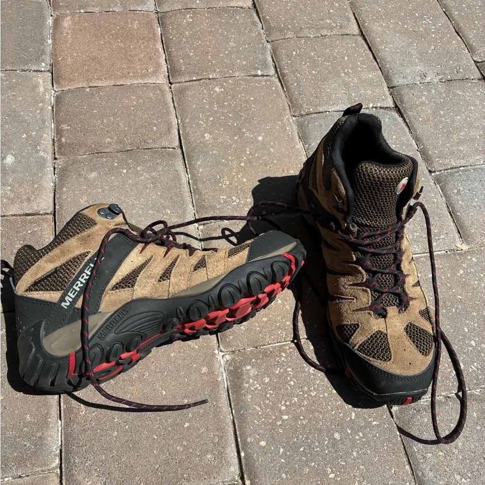 Merrell Accentor Mid Hiking Boots - worn once